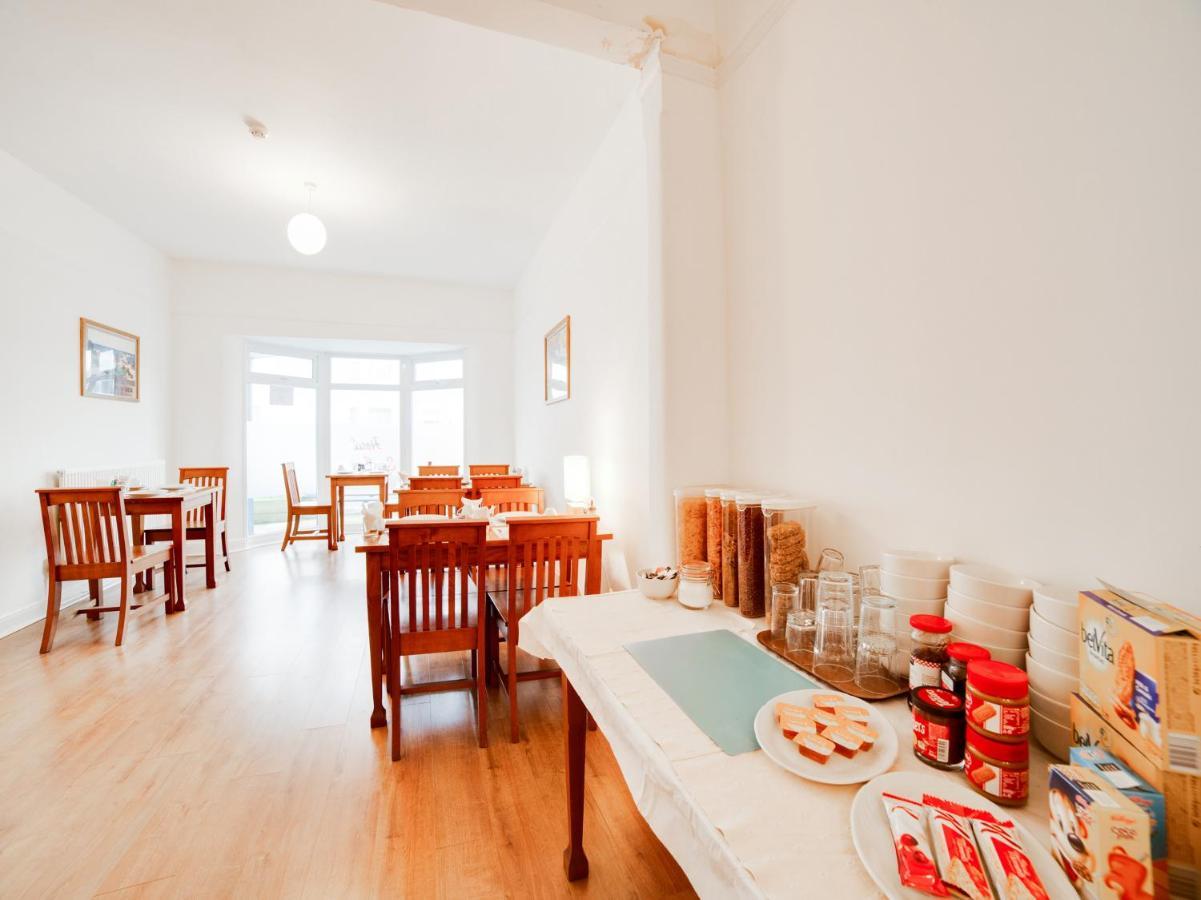 Hotel Sea Breeze แคลกตัน-ออน-ซี ภายนอก รูปภาพ